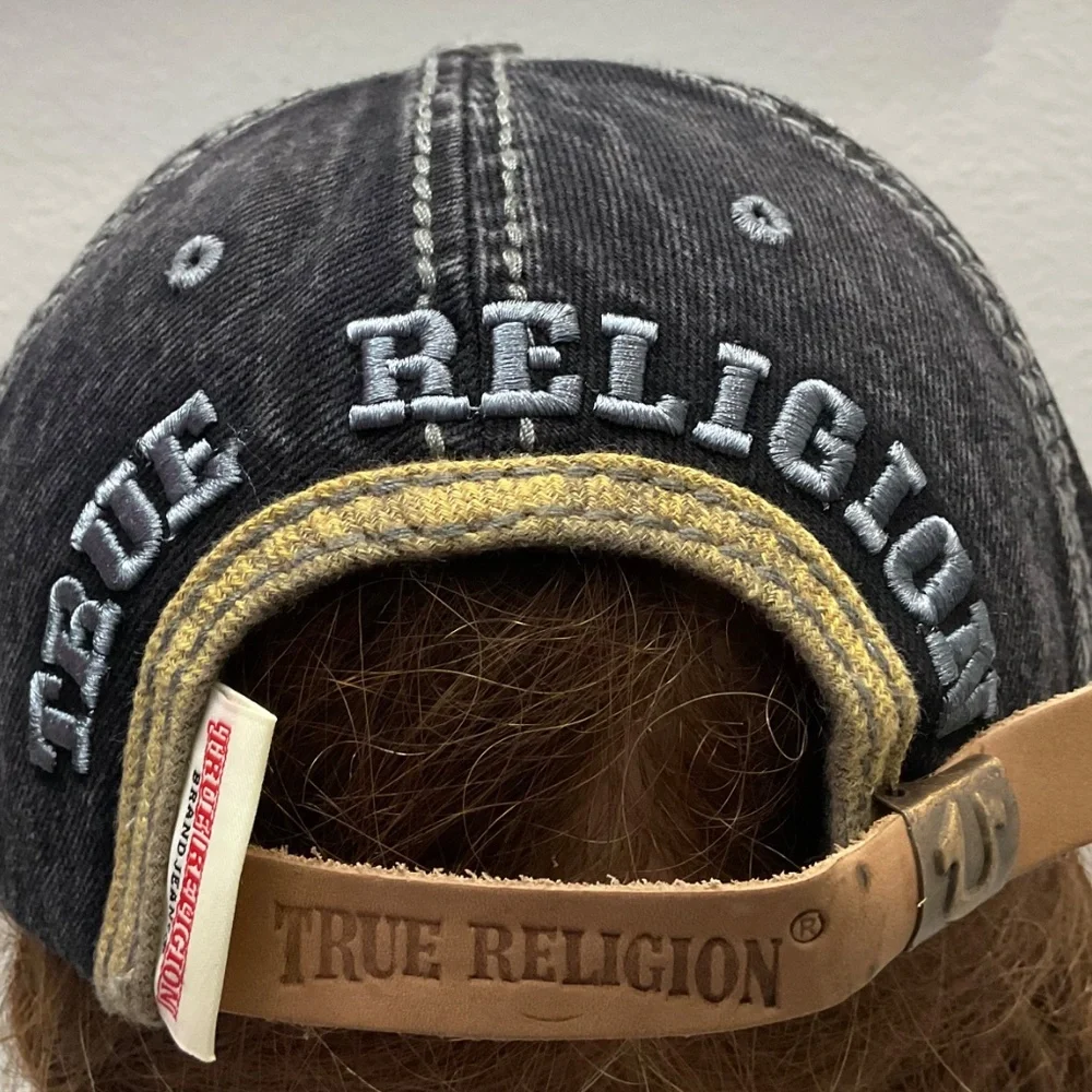 True religion hat